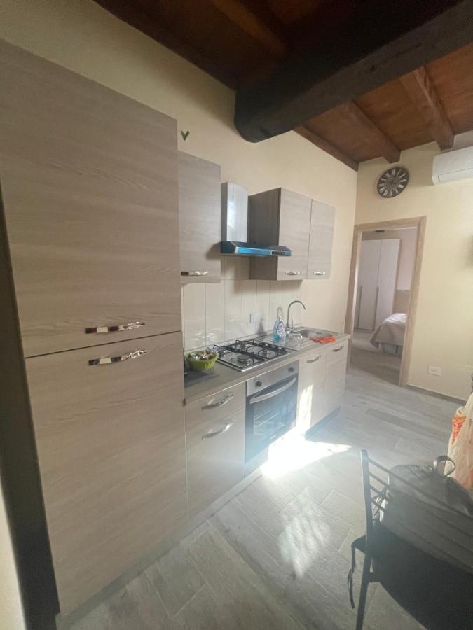 Le Casette Sugli Archi Sutri Esterno foto